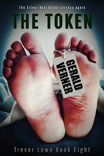 THE TOKEN a gripping British murder mystery novel (Trevor Lowe Book 8) (English Edition)